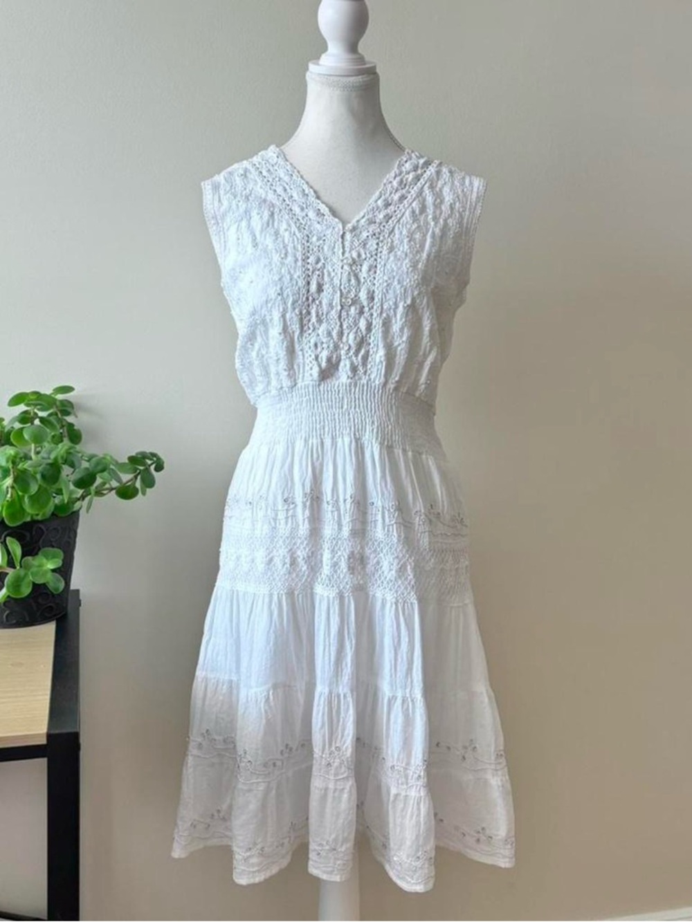 White Sleeveless Smocked Waist Midi Dress
